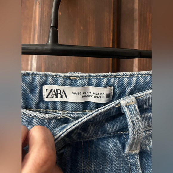 Zara Women’s Relaxed Distressed Straight Leg Jeans Size 26 - Picture 5 of 8